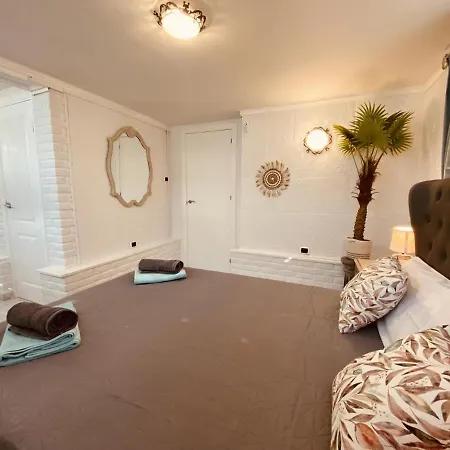 The Good Life * Адехе